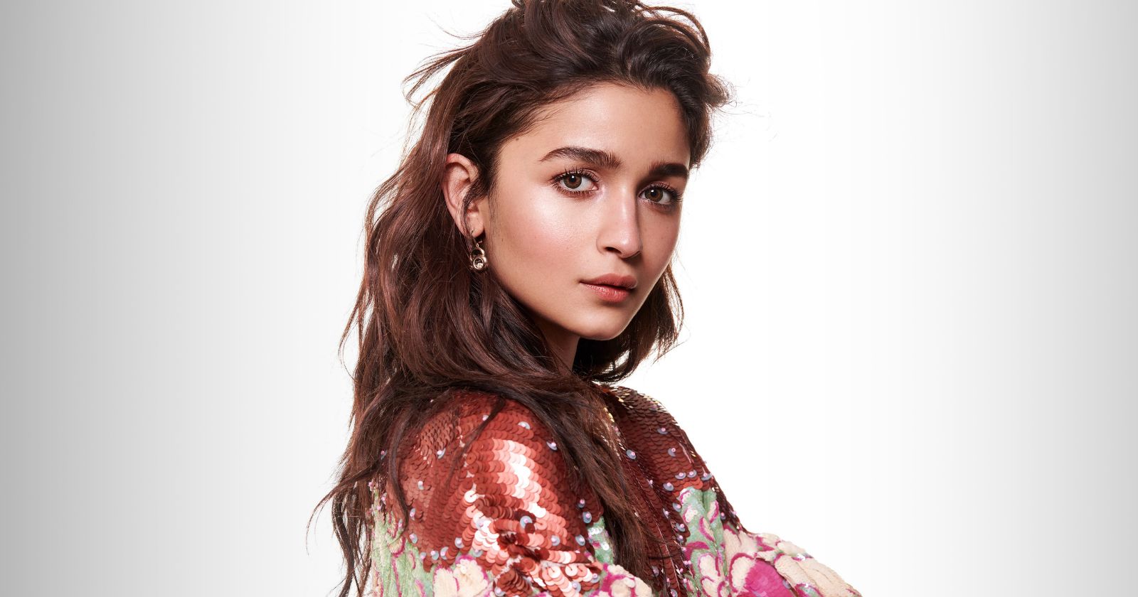 How to Recreate Alia Bhatt's Hairstyles Using Hair Extensions
